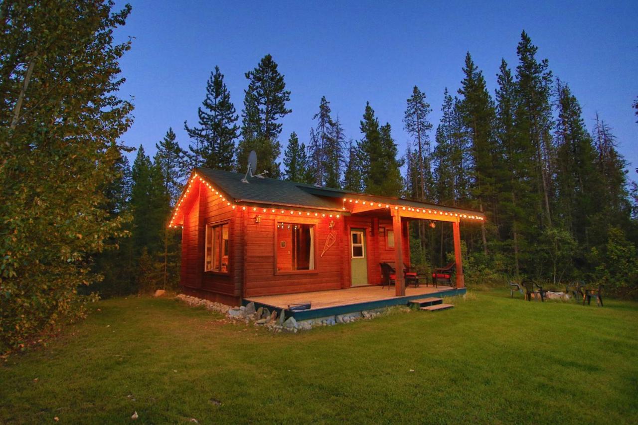 Mica Mountain Lodge & Log Cabins Tete Jaune Cache Luaran gambar