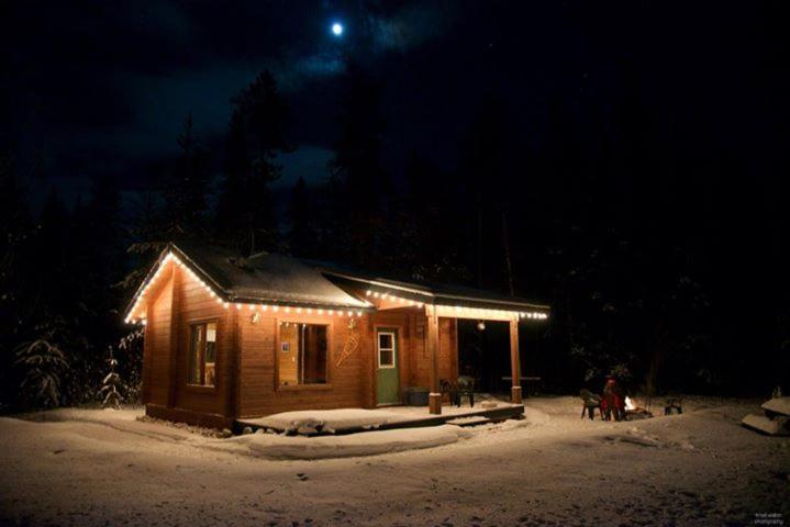 Mica Mountain Lodge & Log Cabins Tete Jaune Cache Luaran gambar